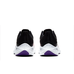 Giày Chạy Bộ Nam Nike Air Zoom Winflo 8
