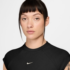 Áo Tay Ngắn Thời Trang Nữ Nike Chill Knit Rib Short-Sleeve