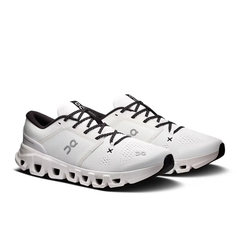 Giày Chạy Bộ Nam ON Running Cloud X 5 White | Black