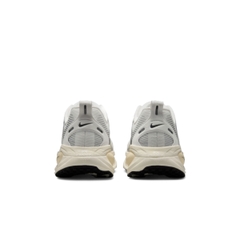 Giày Chạy Bộ Nam Nike Vomero 18 ‘Coconut Milk’