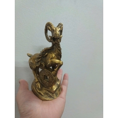 Tượng Con Dê Nam Dương Bằng Đồng Vàng - Tượng Dê Đồng Phong Thủy Tài Lộc Cỡ Lớn 17cm