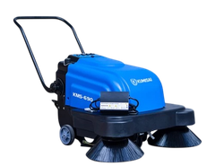 Máy quét rác đẩy tay chạy ắc quy Kumisai KMS 690