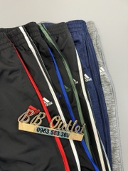 Q135 Quần thể thao trẻ em kẻ sọc Das