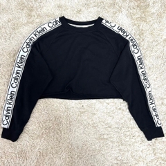 A119 Áo nỉ croptop ck