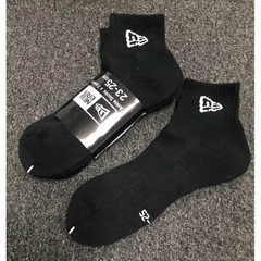 P18 Tất cổ trung New era