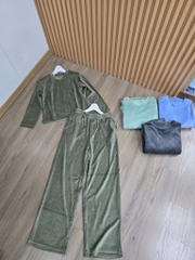 B32 Bộ nhung băng lông nữ Spao