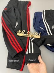 Q135 Quần thể thao trẻ em kẻ sọc Das