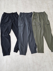QA09 Quần jogger gió thun Eddie