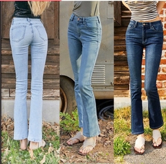 Quần jeans nữ ống loe The Flare
