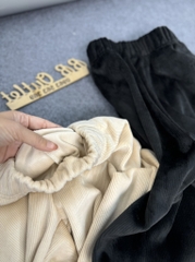 Q140 Quần nhung nữ