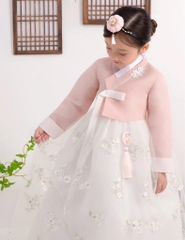 Bộ Hanbok bé gái 7t