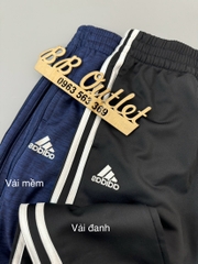 Q135 Quần thể thao trẻ em kẻ sọc Das