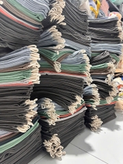 P32 Khăn mặt vuông 35*35cm