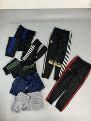 Q135 Quần thể thao trẻ em kẻ sọc Das