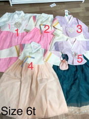 Hanbok bé gái