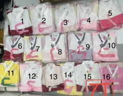 Bộ Hanbok gái chọn màu
