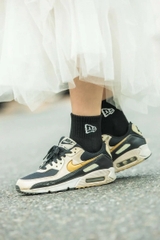 P18 Tất cổ trung New era