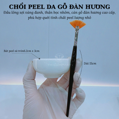 Chổi peel da lông vàng cán gỗ đàn hương cao cấp dùng quét tinh chất peel da