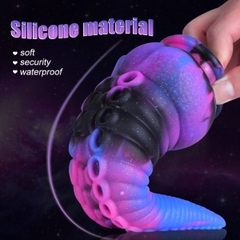 BDT138 - Dương vật giả silicon đa màu sắc có xúc tu dài 20cm