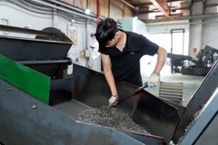 Dịch Vụ Nhiệt Luyện Thép S45C (C45) Chuẩn JIS: Giải Pháp Tối Ưu Cơ Tính, Chống Cong Vênh Tuyệt Đối