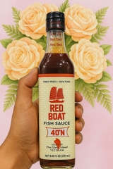 Nước mắm nhĩ Red Boat 40 độ đạm dung tích chai 250ml