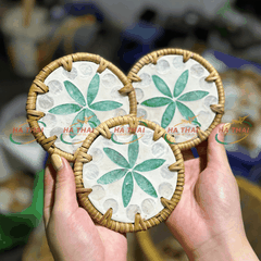 6-Petal Light Green Floral Mother-of-Petal Coaster (HC023)