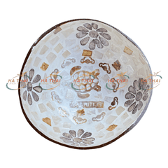 Mauritius Mother of Pearl Inlaid Coconut Bowl – Sea Turtle and Pattern (MCB18)
