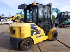 XE NÂNG DẦU KOMATSU FH50-2