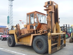 XE NÂNG KOMATSU FD200-4 – 20 TẤN