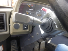 MÁY XÚC LẬT HITACHI