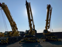 CẨU BÁNH LỐP KOBELCO RK500 – 51 TẤN