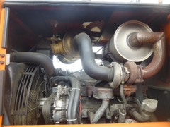 MÁY XÚC LẬT HITACHI