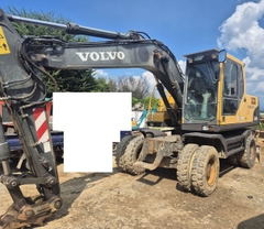 XE ĐÀO BÁNH LỐP VOLVO EW145BP