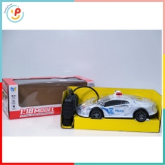 Xe cảnh sát điều khiển từ xa tỉ lệ 1:18 có đèn 032 – PeeKaPaw Toys