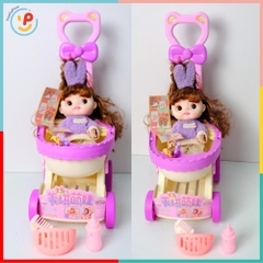 Xe đẩy búp bê kèm phụ kiện bình sữa kẹp tóc 328 PeeKaPaw Toys