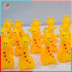 Đồ chơi thú bóp mềm chút chít cho bé sơ sinh PeeKaPaw Toys