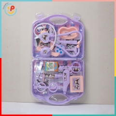Vỉ đồ chơi nhập vai bác sĩ dụng cụ khám bệnh Kuromi 3433-18 PeeKaPaw Toys