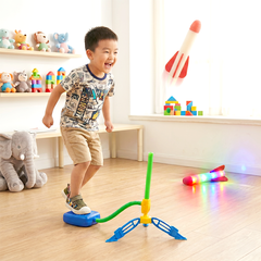 Phi hành gia phóng tên lửa đạp chân bay cao có đèn cho bé 3 tuổi PeeKaPaw Toys