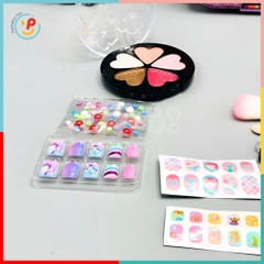 Đồ chơi Vali trang điểm làm đẹp make up sơn móng tay cho bé Nàng Tiên Cá B230 peekabootoys
