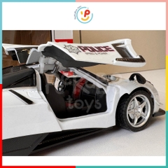 Đồ chơi xe đua điều khiển từ xa dùng pin mở 2 cửa 565-K10 PeeKaPaw Toys