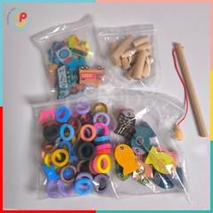 Hộp đồ chơi peekabootoys bằng gỗ cho bé tập xếp chữ số hình khối thông minh