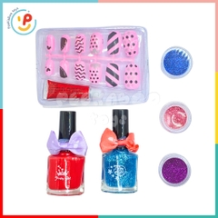 Đồ chơi Vali trang điểm Make Up Làm Nails có máy hơ nail cho bé 768-7 PeeKaPaw Toys