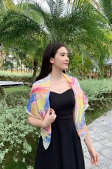 KHĂN LỤA TƠ TẰM THỦY ẤN HỌA – KHĂN LỤA VUÔNG – QUÀ TẶNG THỦ CÔNG VIỆT NAM