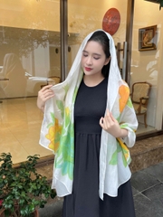 Khăn lụa tơ tằm vẽ tay – khăn lụa dài vẽ hoa hồng vàng lá xanh