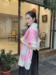Khăn lụa tơ tằm vẽ tay – khăn lụa dài vẽ hoa hồng trà