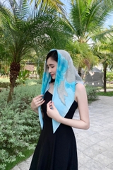 KHĂN LỤA TƠ TẰM VẼ TAY VUÔNG – VẼ HOA PHÙ DUNG - QUÀ TẶNG VĂN HÓA VIỆT