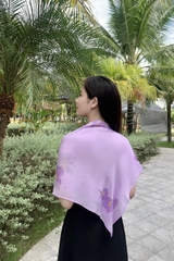 KHĂN LỤA TƠ TẰM VẼ TAY VUÔNG – VẼ HOA LAN TÍM - QUÀ TẶNG VĂN HÓA VIỆT