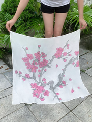 KHĂN LỤA TƠ TẰM VẼ TAY VUÔNG - KHĂN VẼ CÀNH ĐÀO - QUÀ TẶNG CAO CẤP