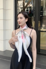 KHĂN LỤA TƠ TẰM VẼ TAY VUÔNG – VẼ HOA HỒNG HỒNG - QUÀ TẶNG VĂN HÓA VIỆT