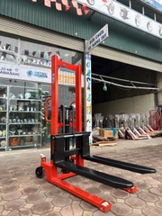 Xe nâng tay cao  2T- 1.6M  có phanh (đỏ) Niuli